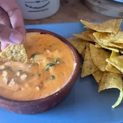 Salsa de queso para nachos VIPS: receta irresistible y fácil de preparar