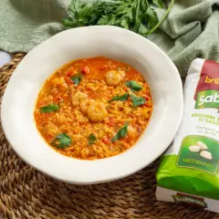 Receta fácil de arroz caldoso con gambas que sorprenderá a todos