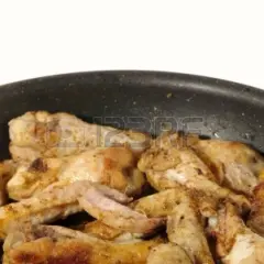 Cómo freír pollo en sartén y evitar que quede seco y sin sabor
