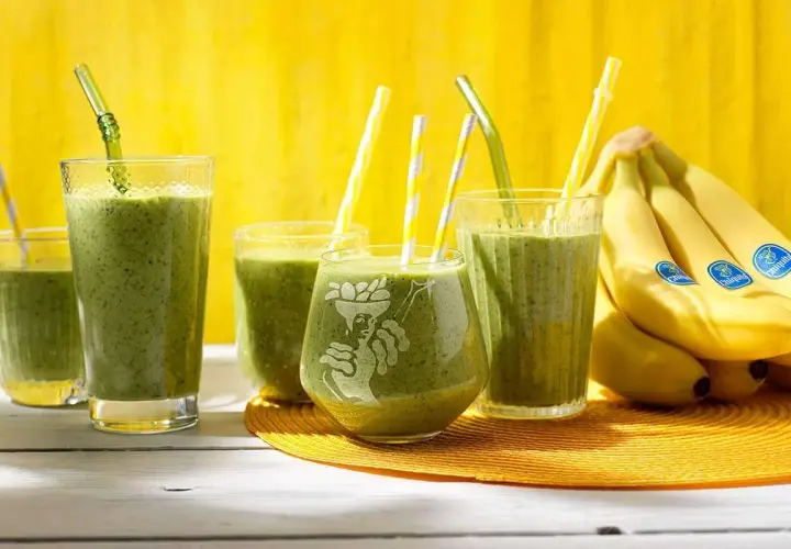 Beneficios del batido de espinacas y plátano para tu salud diaria