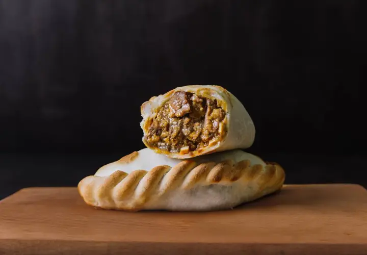 Empanadas El Trébol: Sabor auténtico y frescura en cada bocado