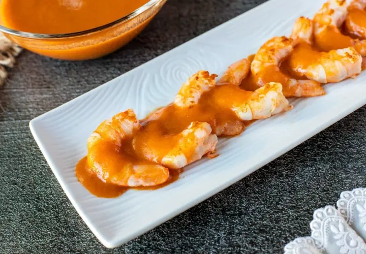Cómo preparar salsa americana con cabezas de gambas para realzar sabores