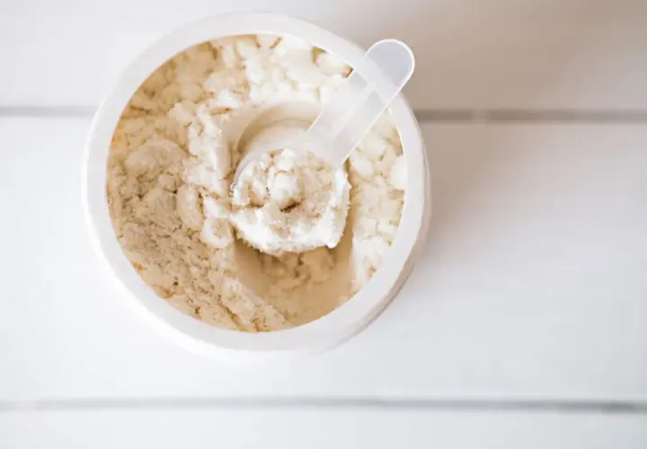 ¿Cuántas proteínas tiene un batido de proteínas y por qué importa?
