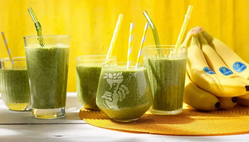 Beneficios del batido de espinacas y plátano para tu salud diaria