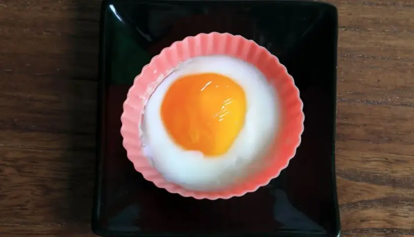 Cómo freír huevos en microondas de forma rápida y sencilla