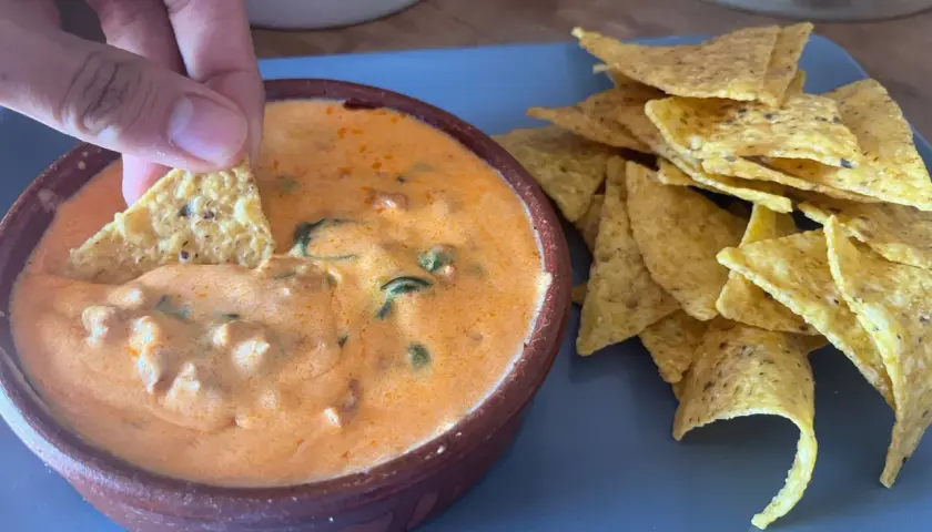 Salsa de queso para nachos VIPS: receta irresistible y fácil de preparar