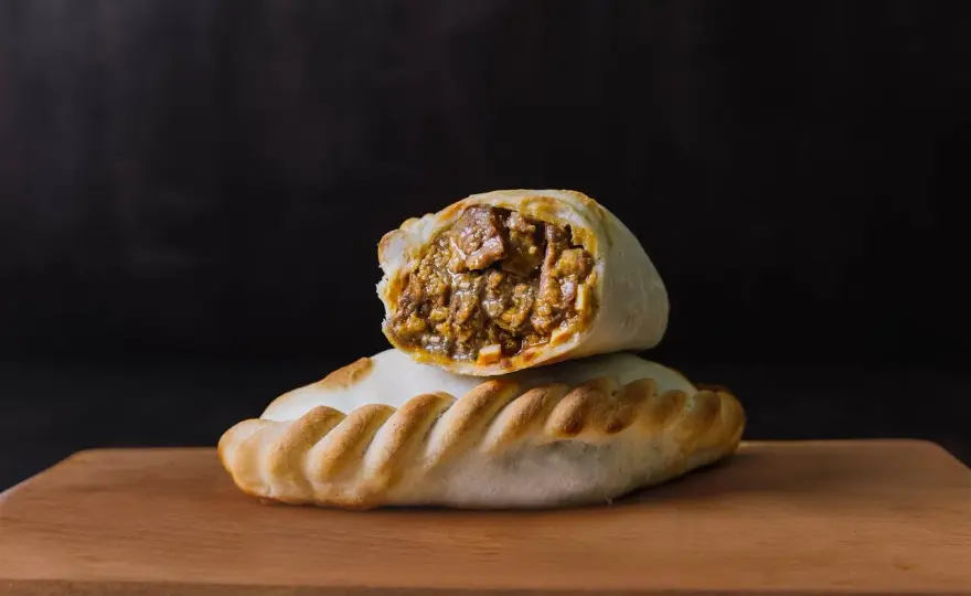 Empanadas El Trébol: Sabor auténtico y frescura en cada bocado