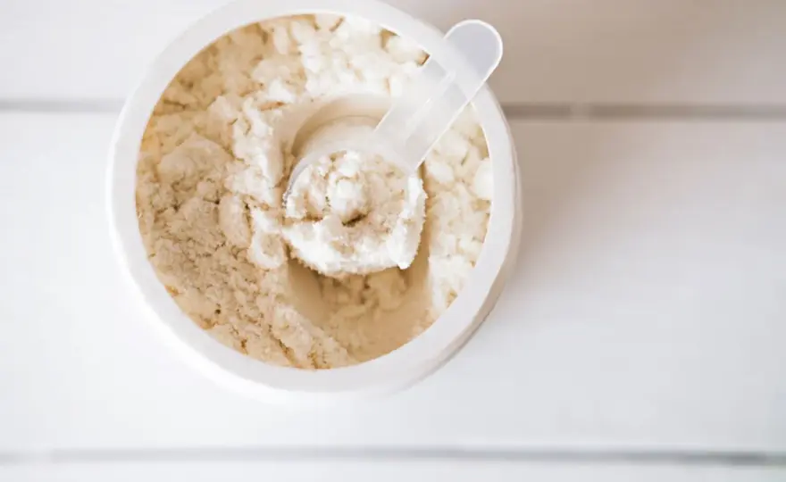 ¿Cuántas proteínas tiene un batido de proteínas y por qué importa?